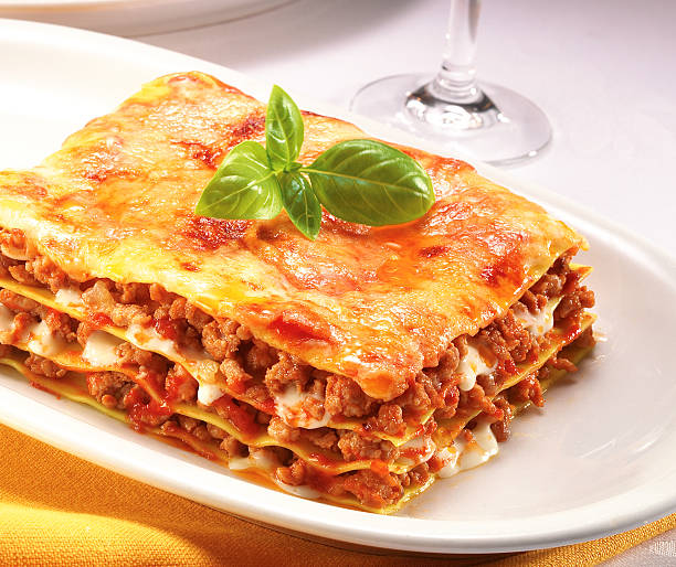 meat lasagna with tomato and cheese